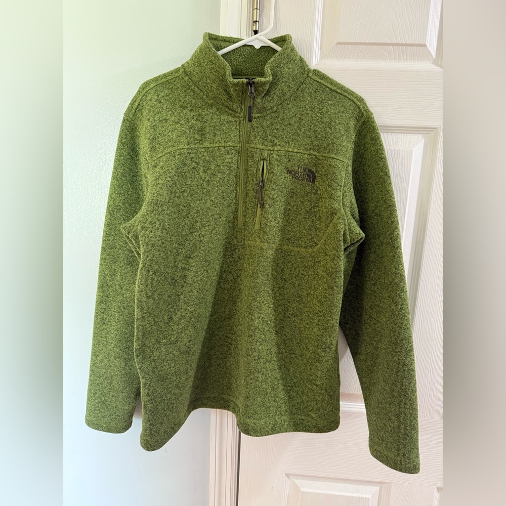 The North Face Men’s Olive Green Quarter Zip Sweater Pullover Size Medium